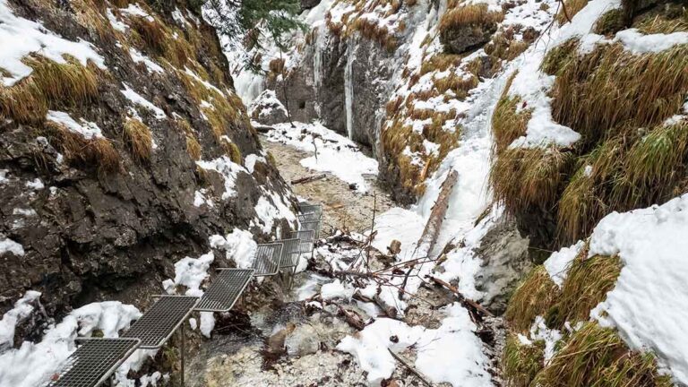 Suchá Belá téli szurdoktúra – Szlovák Paradicsom