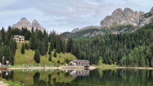 Lago di Misurina – tókerülő körtúra túraútvonal